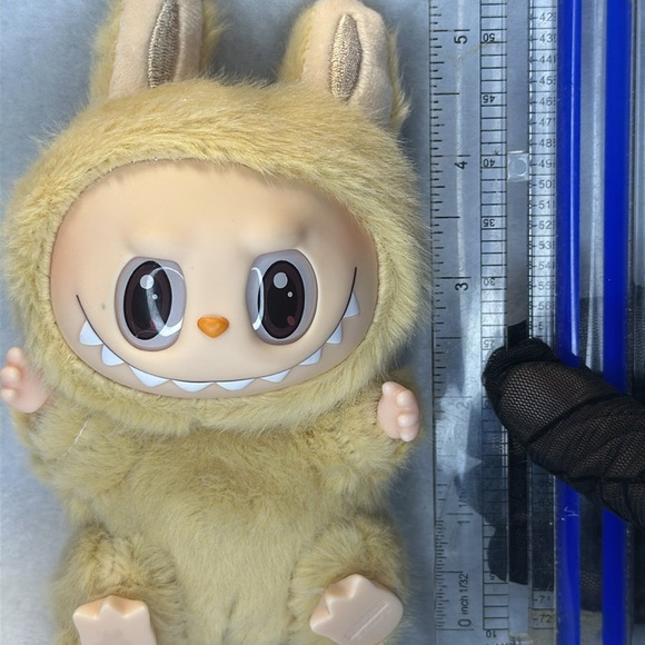 SOLD OUT NEW IN BOX PopMart brand Have a seat collection “baba” - Picture 8 of 8